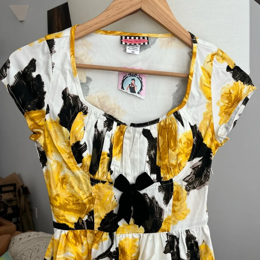 NWT Pinup Couture Evelyn Yellow Roses Swing Dress - Picture 4 of 8